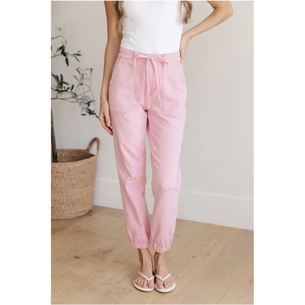 Judy Blue High Rise Garment Dyed Pink Denim Jogger Sz 5/27 Stretch - Picture 2 of 16